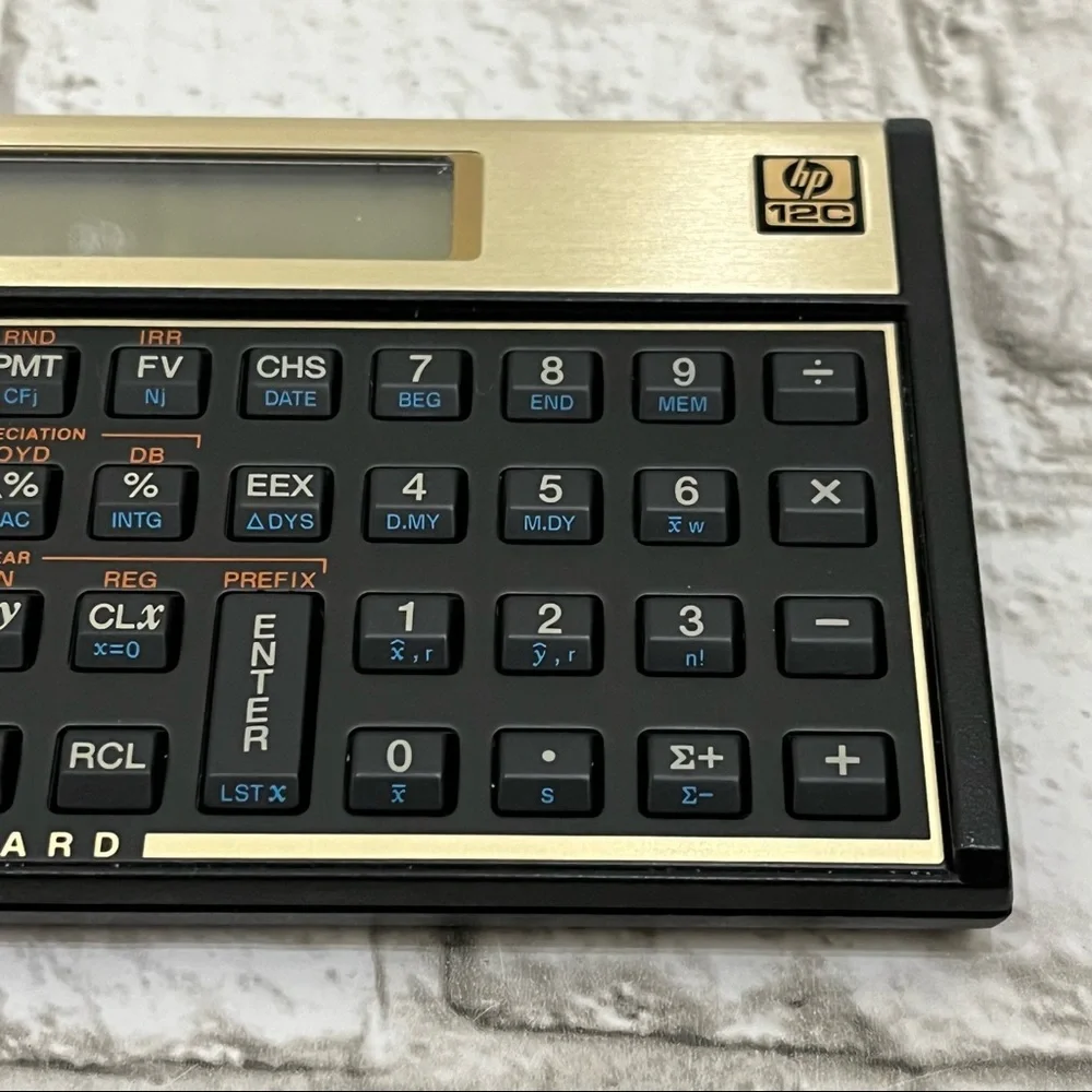 Vintage Hewlett Packard Financial Calculator 12C w/ Case